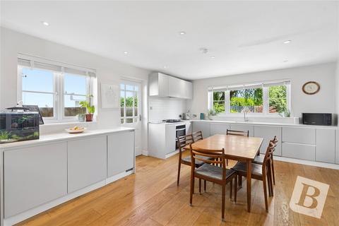 4 bedroom detached house for sale, North Road, Havering-Atte-Bower, Romford, RM4