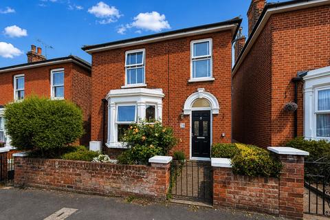 3 bedroom detached house for sale, Ladysmith Avenue, Brightlingsea, Colchester, CO7