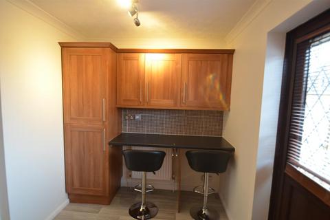 2 bedroom terraced house to rent, Astral Close, Lower Stondon, Henlow