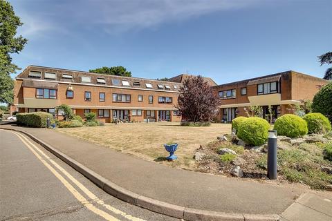 1 bedroom retirement property for sale, Guardian Court, Rogate Road, Worthing, West Sussex, BN13 2EE