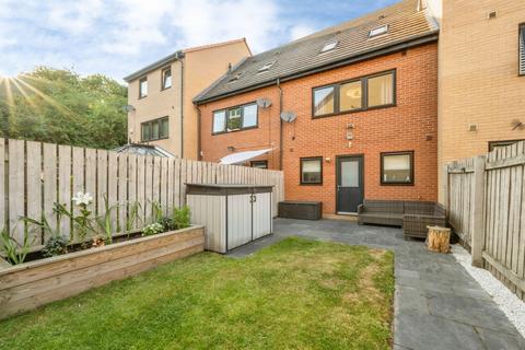 4 bedroom terraced house for sale, Stables Way, Wath-Upon-Dearne, Rotherham