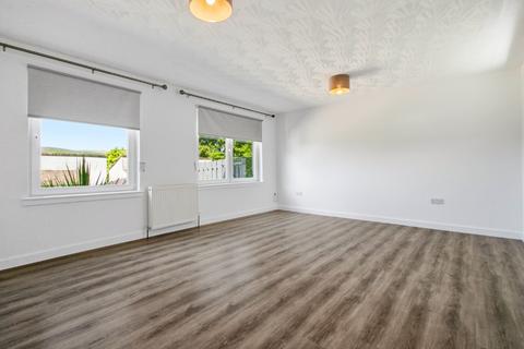 3 bedroom terraced house to rent, Nobleston, Bonhill, West Dunbartonshire, G83
