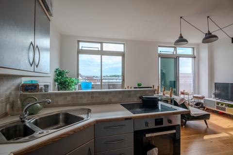 2 bedroom flat for sale, Old Snow Hill, Birmingham B4