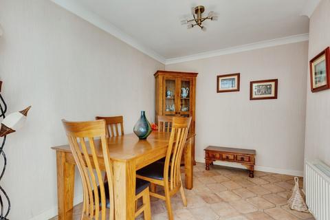 2 bedroom bungalow for sale, Crompton Drive, Liverpool, Merseyside, L12