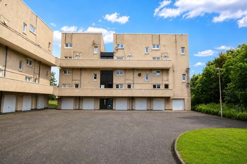 2 bed flat/apartment for rent in Golfdrum Street, Fife KY12