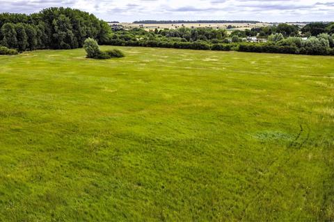 Land for sale, Willington, Bedford, Bedfordshire