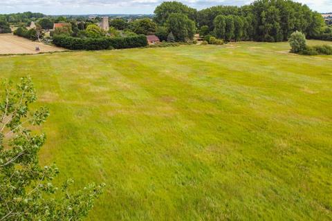 Land for sale, Willington, Bedford, Bedfordshire