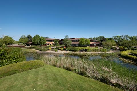 Studio for sale, Caldecotte Lake Drive, Caldecotte, Milton Keynes