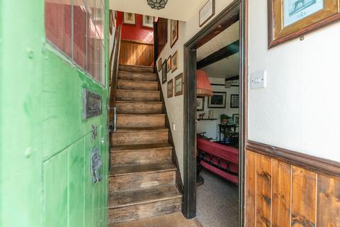 2 bedroom cottage for sale, Victoria Street, Settle BD24