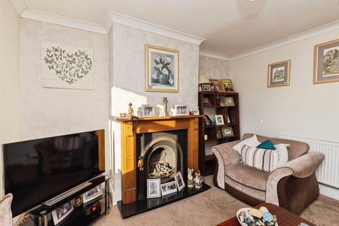 2 bedroom semi-detached bungalow for sale, Jer Grove, Bradford