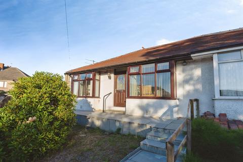 2 bedroom semi-detached bungalow for sale, Jer Grove, Bradford
