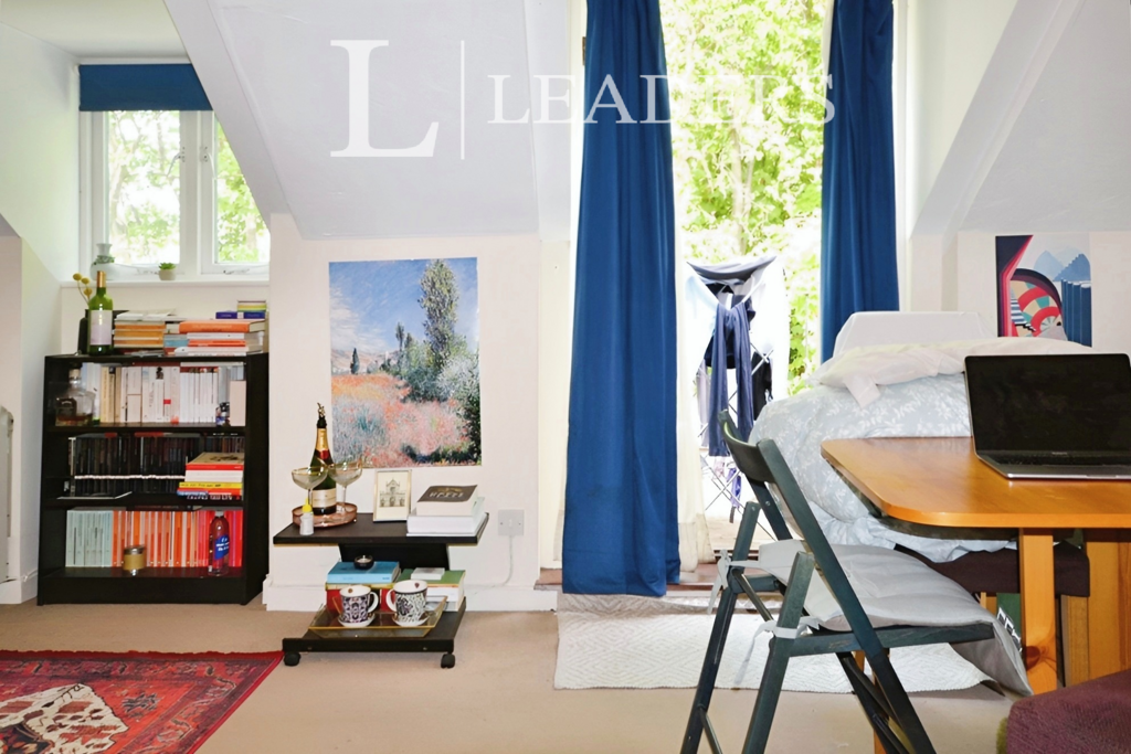 Apartment in Cambridge, Petersfield - More