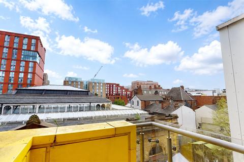 1 bedroom apartment for sale, 122 High Street M4