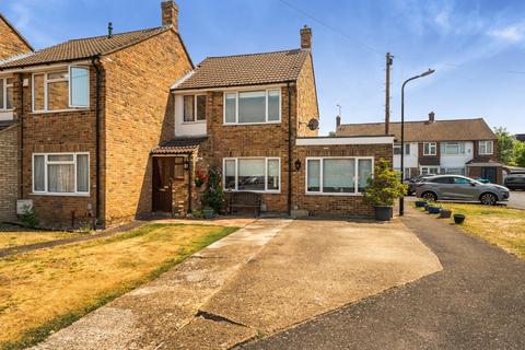 3 bedroom end of terrace house for sale, Cherry Avenue, Langley, Berkshire, SL3