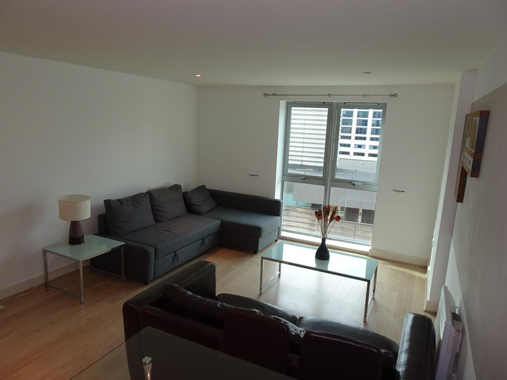 Apartment in Birmingham, West Midlands - View 3