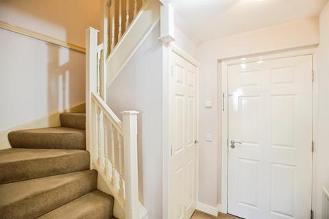 2 bedroom apartment for sale, Haworth Close, Halifax