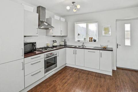 2 bedroom end of terrace house for sale, Oakridge Park, Milton Keynes MK14