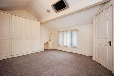 2 bedroom flat for sale, high street, Stalybridge, SK15