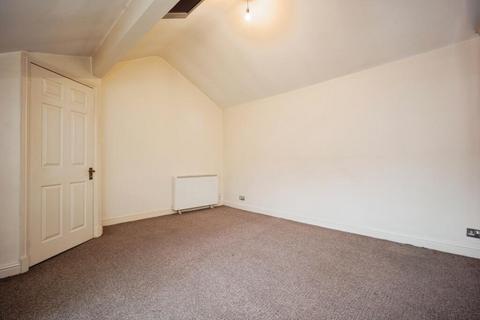 2 bedroom flat for sale, high street, Stalybridge, SK15