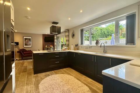 4 bedroom semi-detached house for sale, Mount Nod Way, Mount Nod, Coventry, CV5 7GY