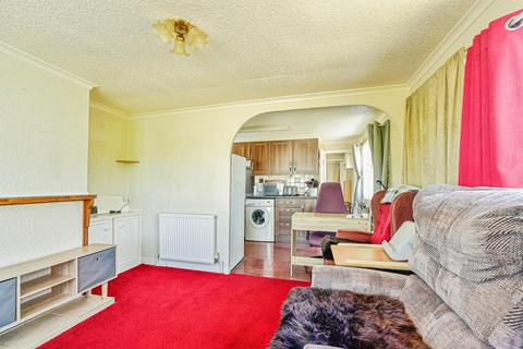 2 bedroom park home for sale, Manor Avenue, St. Johns Priory, Lechlade