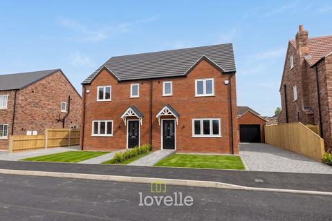 3 bedroom semi-detached house for sale, 7 Twidale Lane, Laceby, DN37 7FN, Laceby DN37