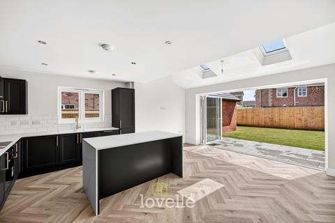 3 bedroom semi-detached house for sale, 7 Twidale Lane, Laceby, DN37 7FN, Laceby DN37