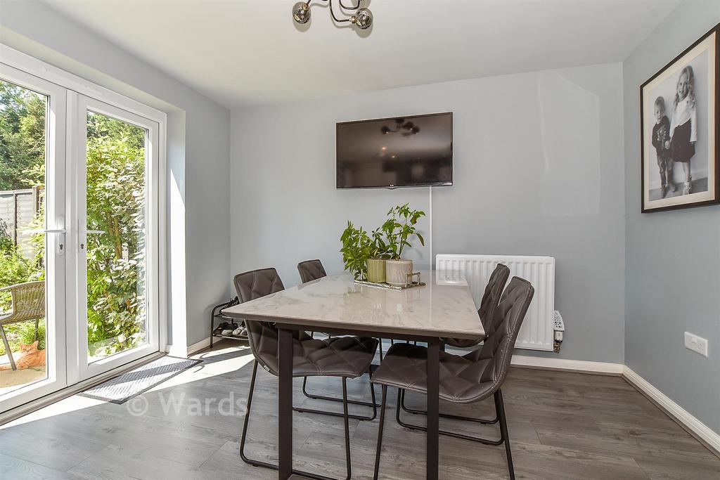 House in Tonbridge - More