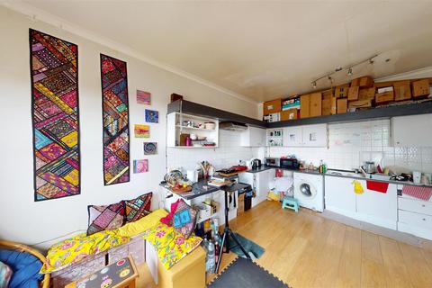 3 bedroom maisonette for sale, Bedford Street, North Shields, NE29 6NT