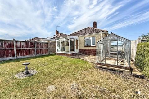 2 bedroom bungalow for sale, Broadview Close, Eastbourne BN20