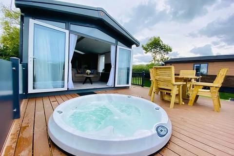 2 bedroom lodge for sale, Two Bed The Orchid Maesmawr Farm Resort, Newtown SY17