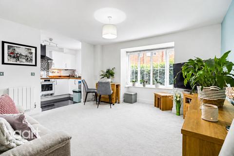 1 bedroom apartment for sale, Peony Crescent, Sittingbourne