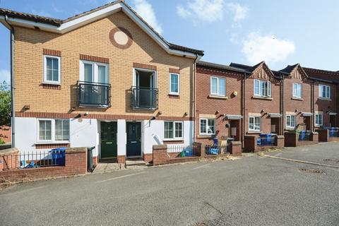 2 bedroom terraced house for sale, Milestone Croft, Halesowen