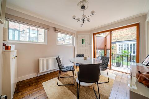 3 bedroom terraced house for sale, Mill Place, Chislehurst