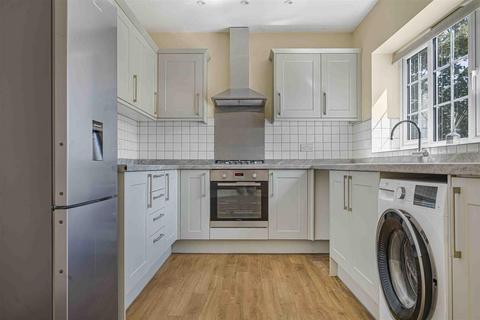 3 bedroom semi-detached house for sale, Hayes Street, Hayes BR2