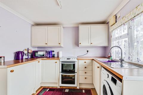 2 bedroom park home for sale, Sycamore Crescent, Radley, Abingdon
