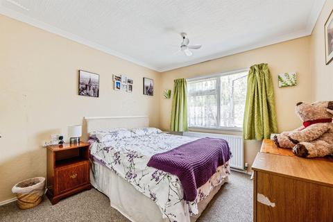 2 bedroom park home for sale, Sycamore Crescent, Radley, Abingdon