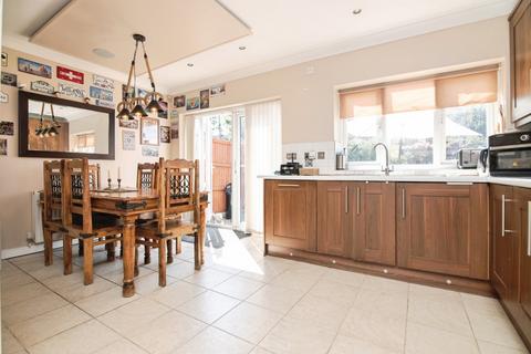 2 bedroom semi-detached house for sale, Gorsy Road, Quinton, Birmingham, West Midlands, B32