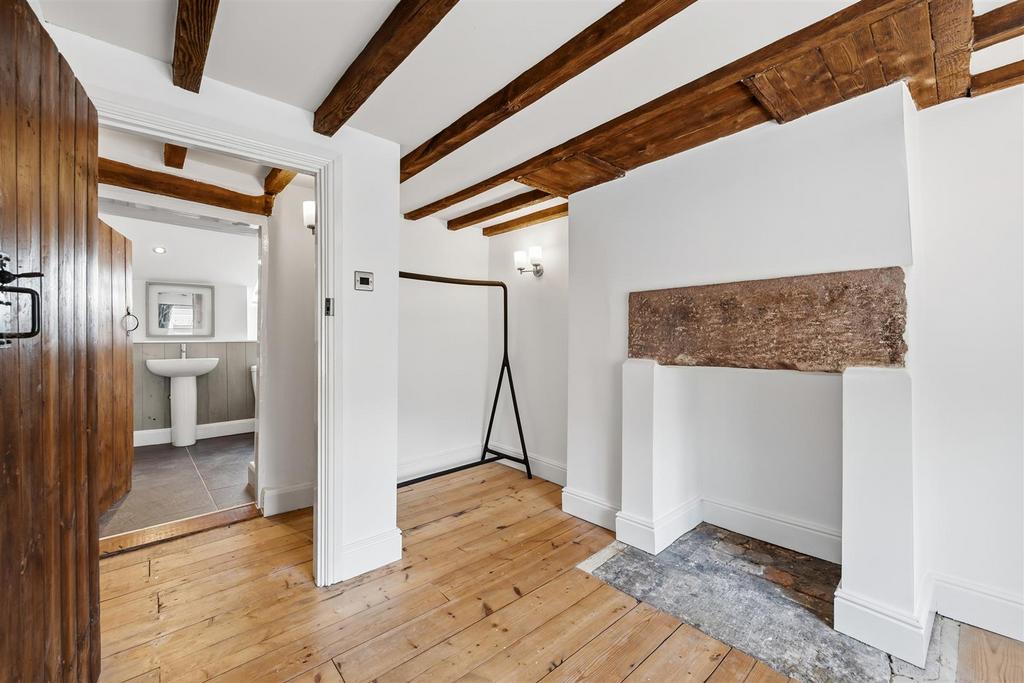Bathroom, fireplace