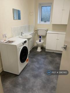 2 bedroom terraced house to rent, Crosier Road, Ickenham, Uxbridge, UB10