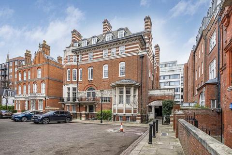 1 bedroom flat to rent, Palace Court, London W2
