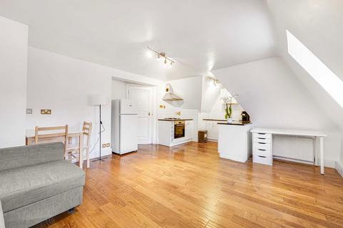 1 bedroom flat to rent, Palace Court, London W2