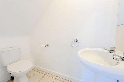 1 bedroom cluster house to rent, Icknield Road, Luton, LU3