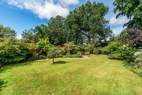 4 bedroom detached house for sale, Merrow Woods, Surrey GU1