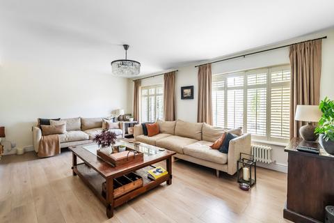 4 bedroom detached house for sale, Merrow Woods, Surrey GU1