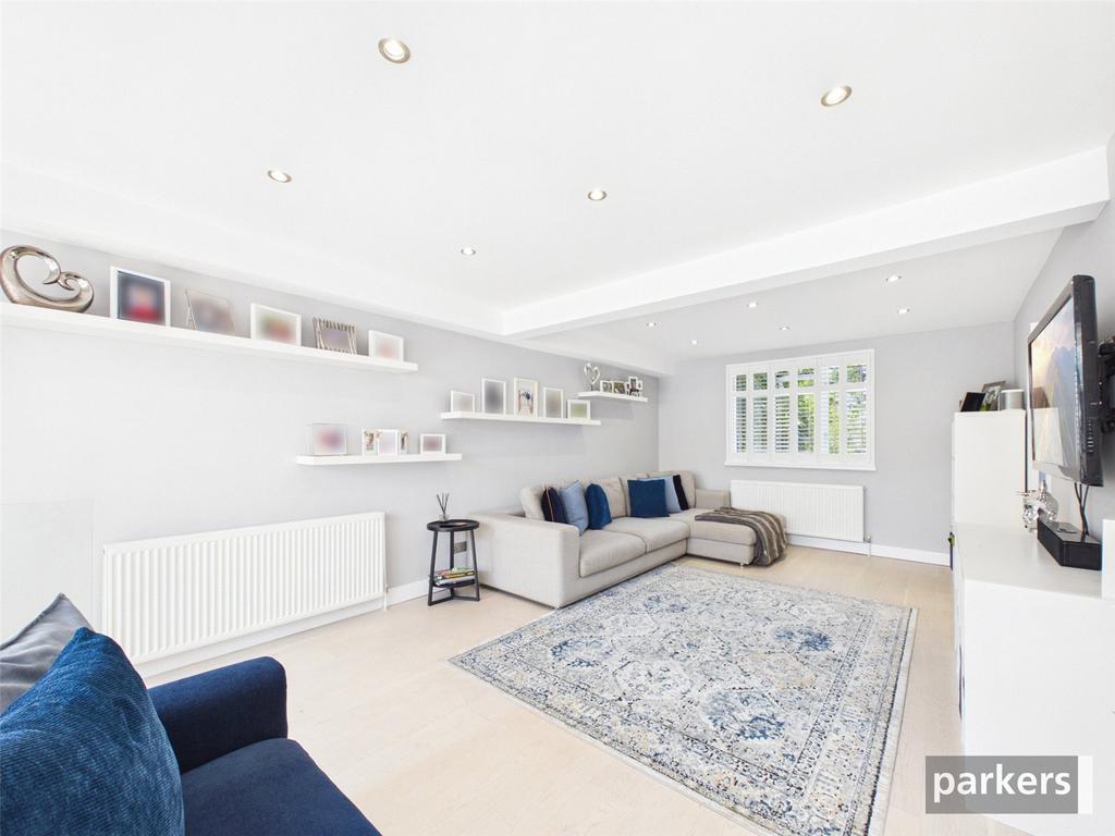 House in Reading, Caversham Park - More