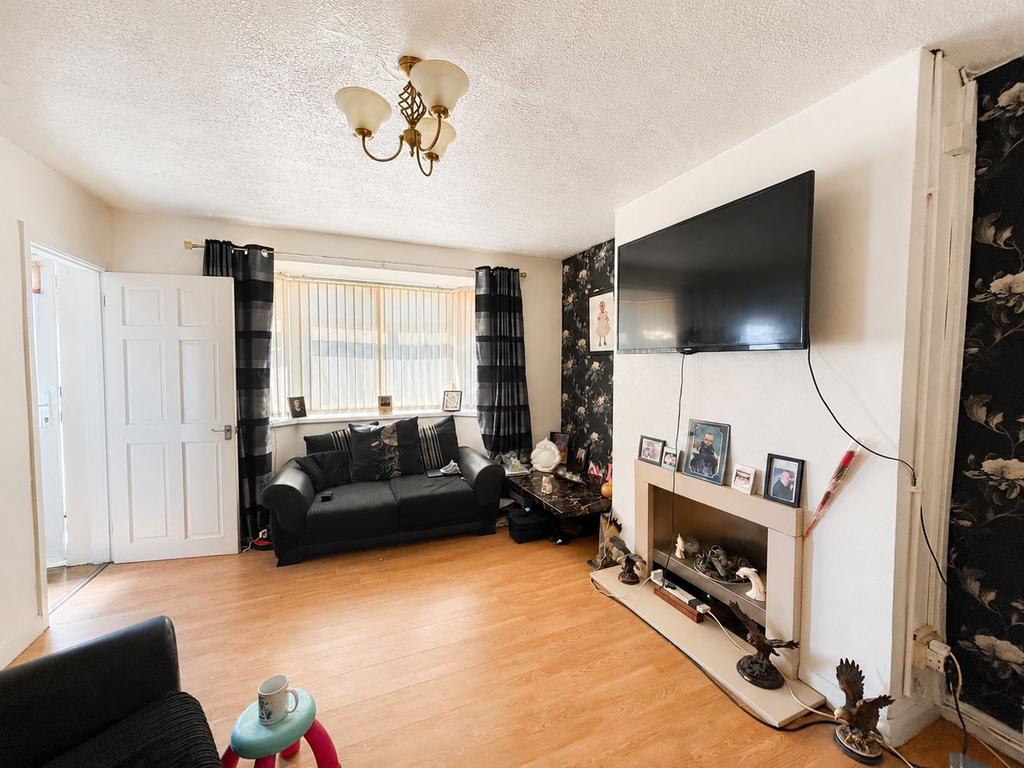 Living room, fireplace