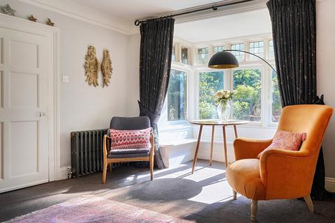4 bedroom detached house for sale, Petworth Road, Witley GU8 5LS