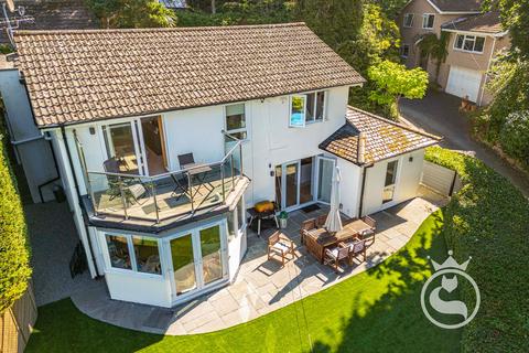 4 bedroom detached house for sale, Springfield Road, Poole BH14