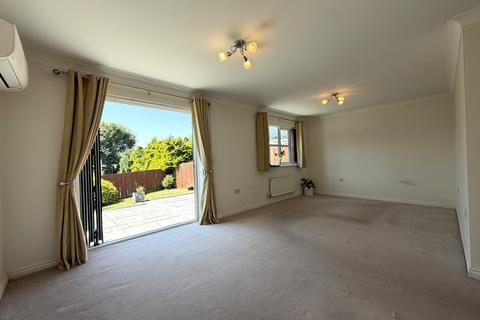 3 bedroom bungalow for sale, Quakers Yard, Treharris CF46
